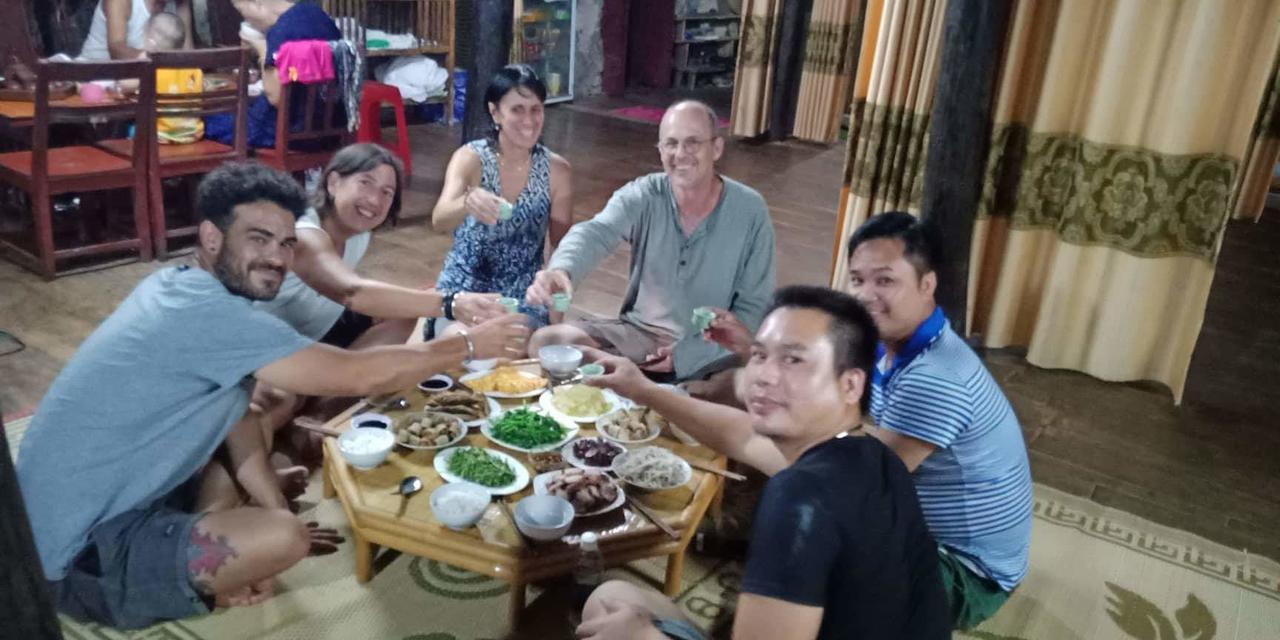 קאו באנג A Sy Ban Gioc Homestay - Lang Da Khuoi Ky מראה חיצוני תמונה